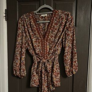 Max Studio Floral V-Neck Blouse - Rust and White